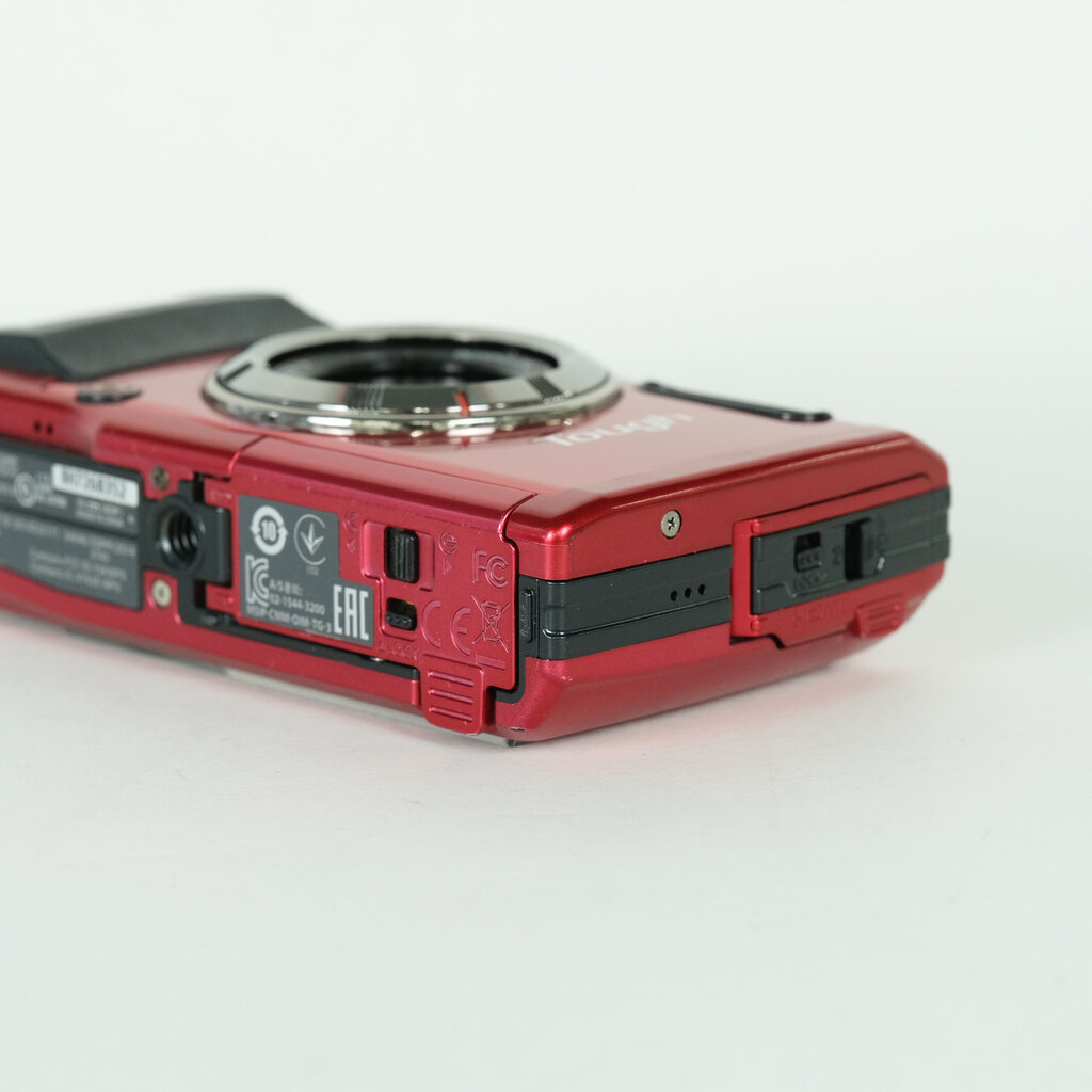 OLYMPUS STYLUS TG-3 Tough RED レッドの出品 | ONE SCENE（ワンシーン）
