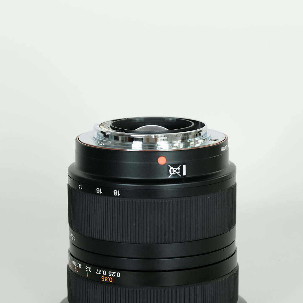 SONY DT 11-18mm F4.5-5.6 SAL1118