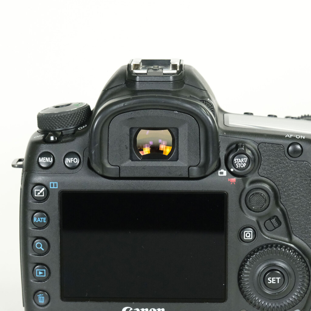 Canon EOS 5D Mark IV Canon EOS 5D Mark IV