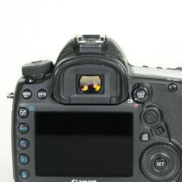 Canon EOS 5D Mark IV Canon EOS 5D Mark IV