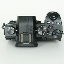 Panasonic LUMIX DC-G99 Panasonic LUMIX DC-G99