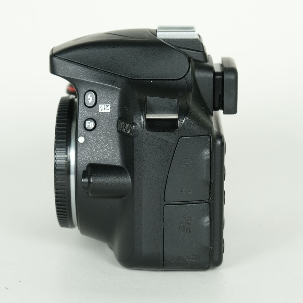 Nikon D3300 Nikon D3300