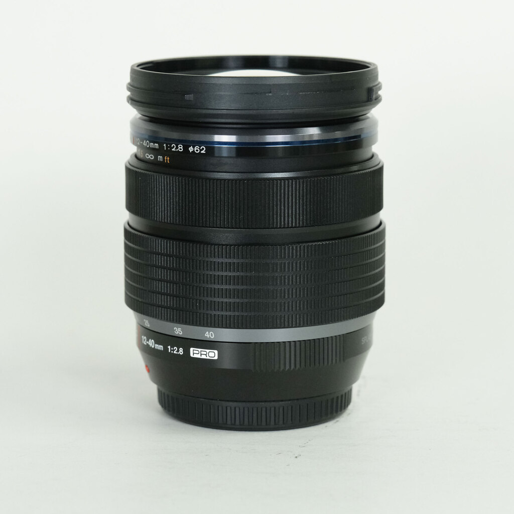 OLYMPUS M.ZUIKO DIGITAL ED 12-40mm F2.8 PRO OLYMPUS M.ZUIKO DIGITAL ED 12-40mm F2.8 PRO
