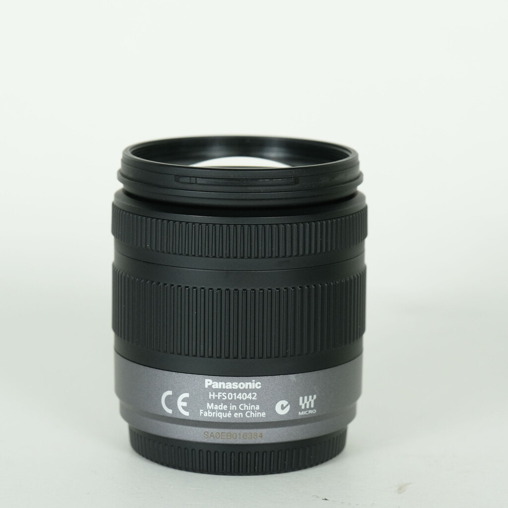 Panasonic LUMIX G VARIO 14-42mm F3.5-5.6 ASPH./MEGA O.I.S.