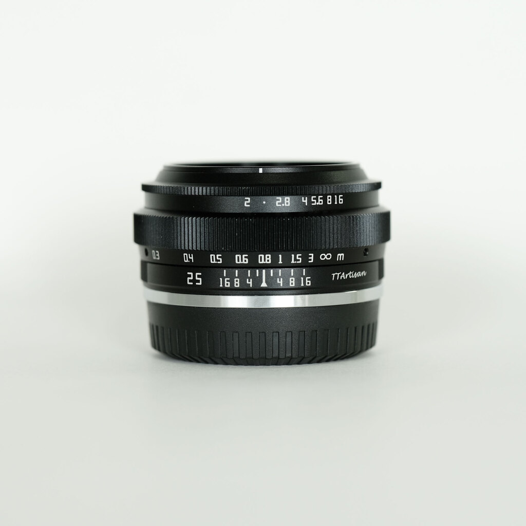 銘匠光学 TTArtisan 25mm F2 C (フジフイルムX用) ブラック 銘匠光学 TTArtisan 25mm F2 C (フジフイルムX用) ブラック