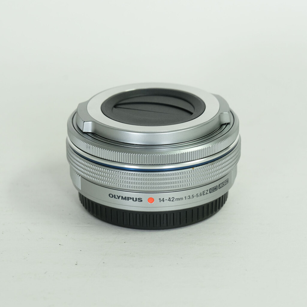 OLYMPUS M.ZUIKO DIGITAL ED 14-42mm F3.5-5.6 EZ シルバー