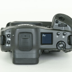 Canon EOS R3