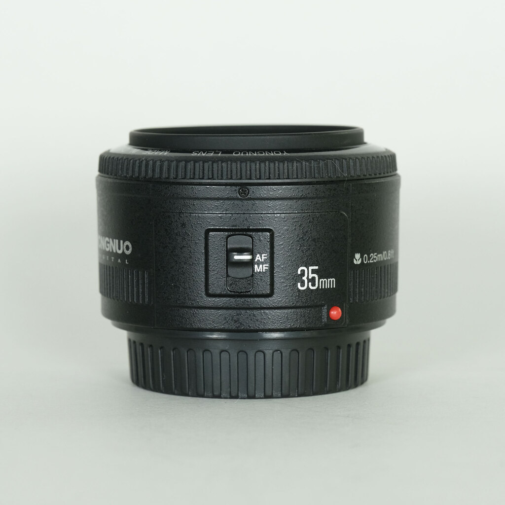 YONGNUO YN35mm F2 [キヤノンEF用]