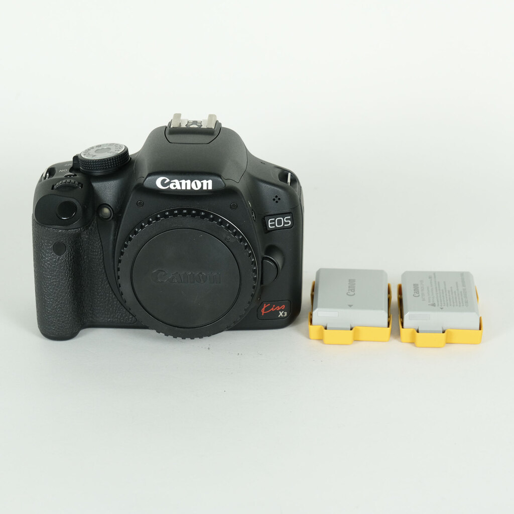 Canon EOS Kiss X3 ボディ