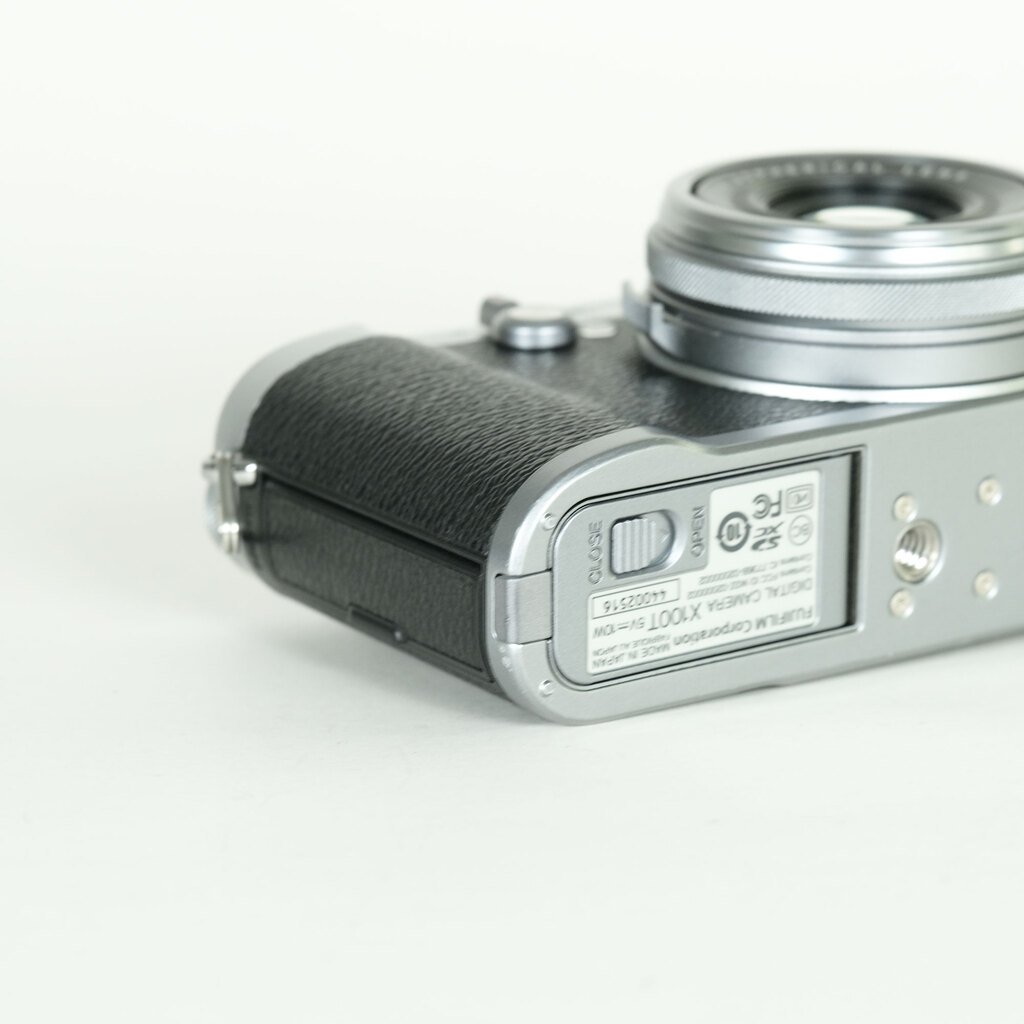 FUJIFILM X100T シルバー