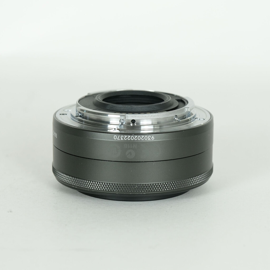 Canon EF-M22mm F2 STM