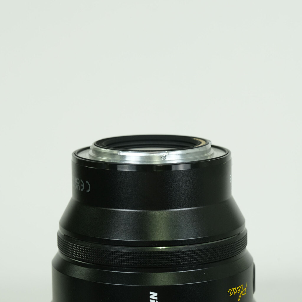 Nikon NIKKOR Z 135mm f/1.8 S Plena