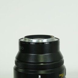 Nikon NIKKOR Z 135mm f/1.8 S Plena