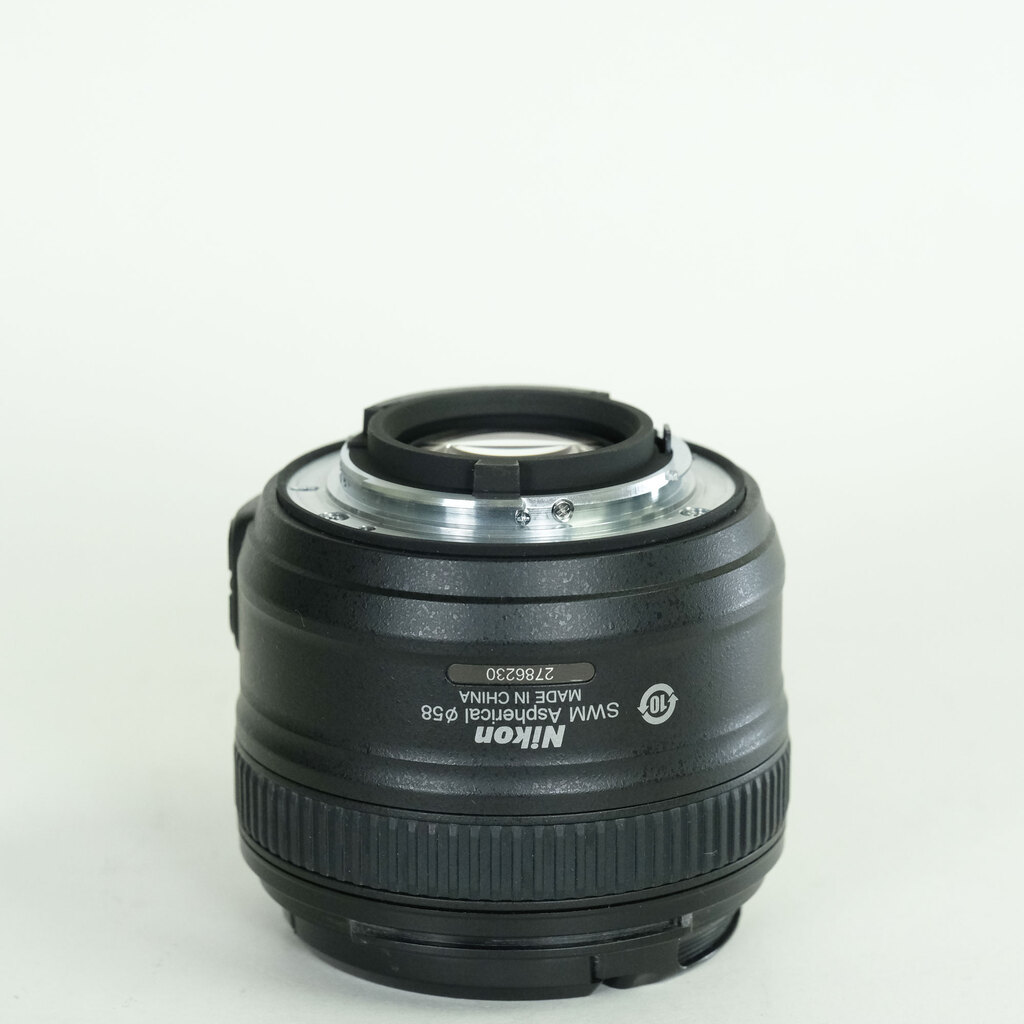 Nikon AF-S NIKKOR 50mm f/1.8G Nikon AF-S NIKKOR 50mm f/1.8G