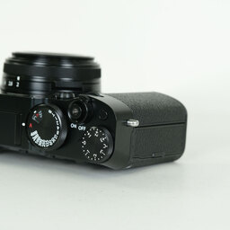 FUJIFILM X100VI FUJIFILM X100VI