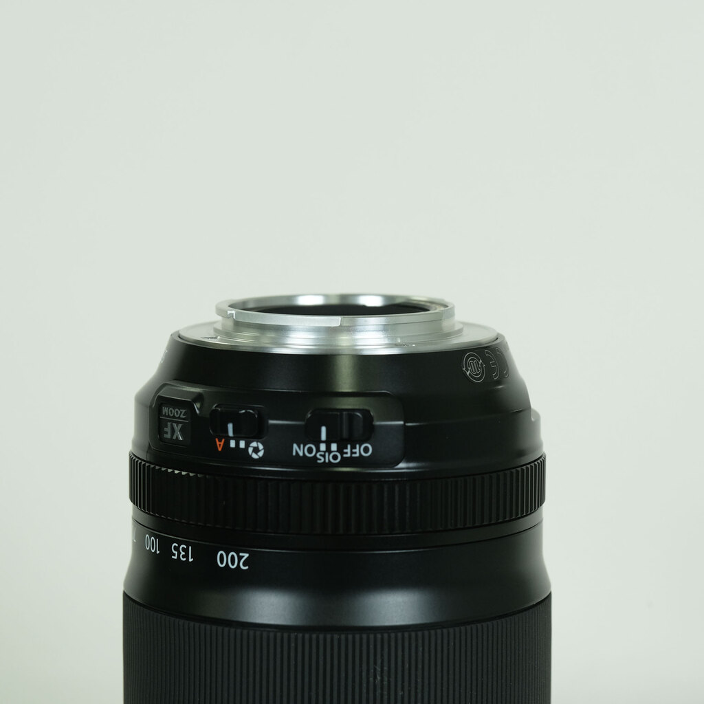 FUJIFILM XF55-200mmF3.5-4.8 R LM OIS FUJIFILM XF55-200mmF3.5-4.8 R LM OIS