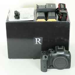 Canon EOS R7