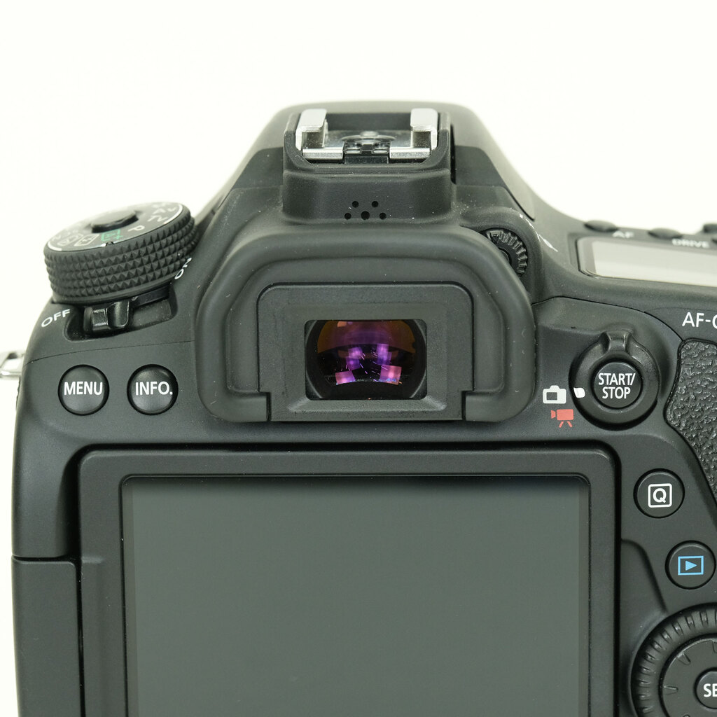 Canon EOS 80D Canon EOS 80D