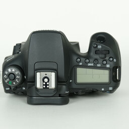 Canon EOS 90D