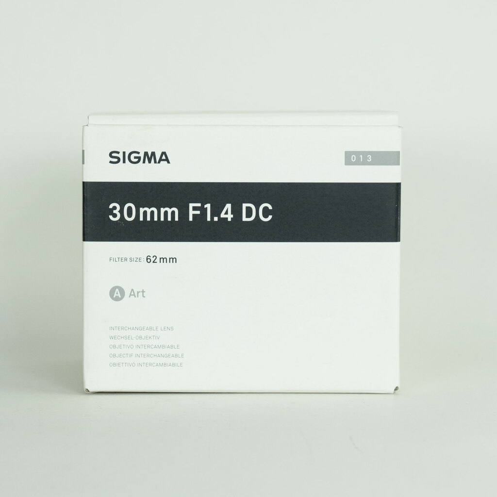 SIGMA 30mm F1.4 DC HSM | Art [キヤノン用]