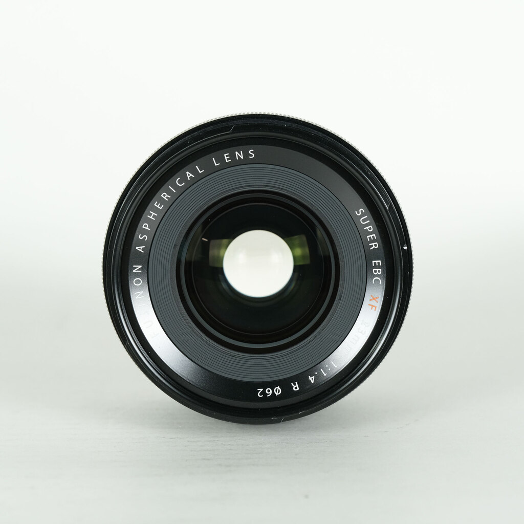 FUJIFILM XF23mmF1.4 Rの出品 | ONE SCENE（ワンシーン）