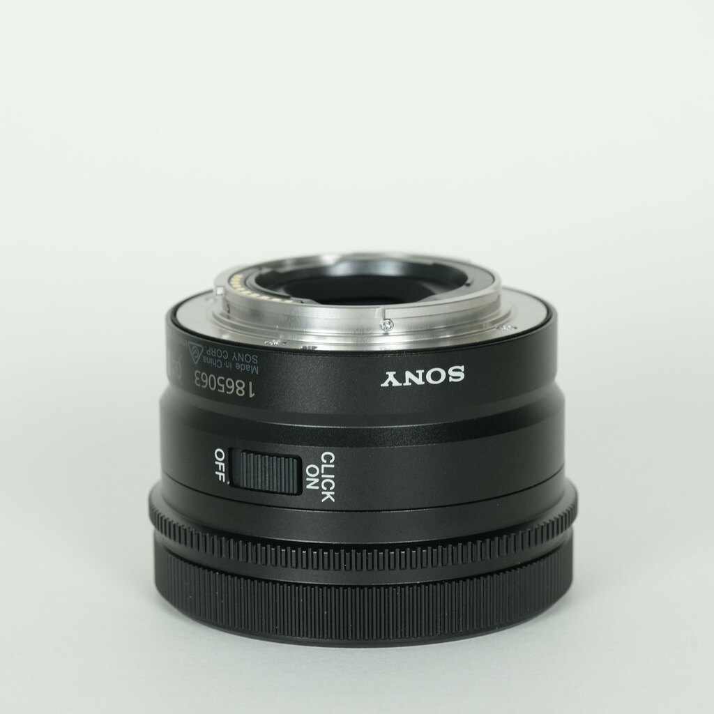 SONY FE 24mm F2.8 G SEL24F28Gの出品 | ONE SCENE（ワンシーン）