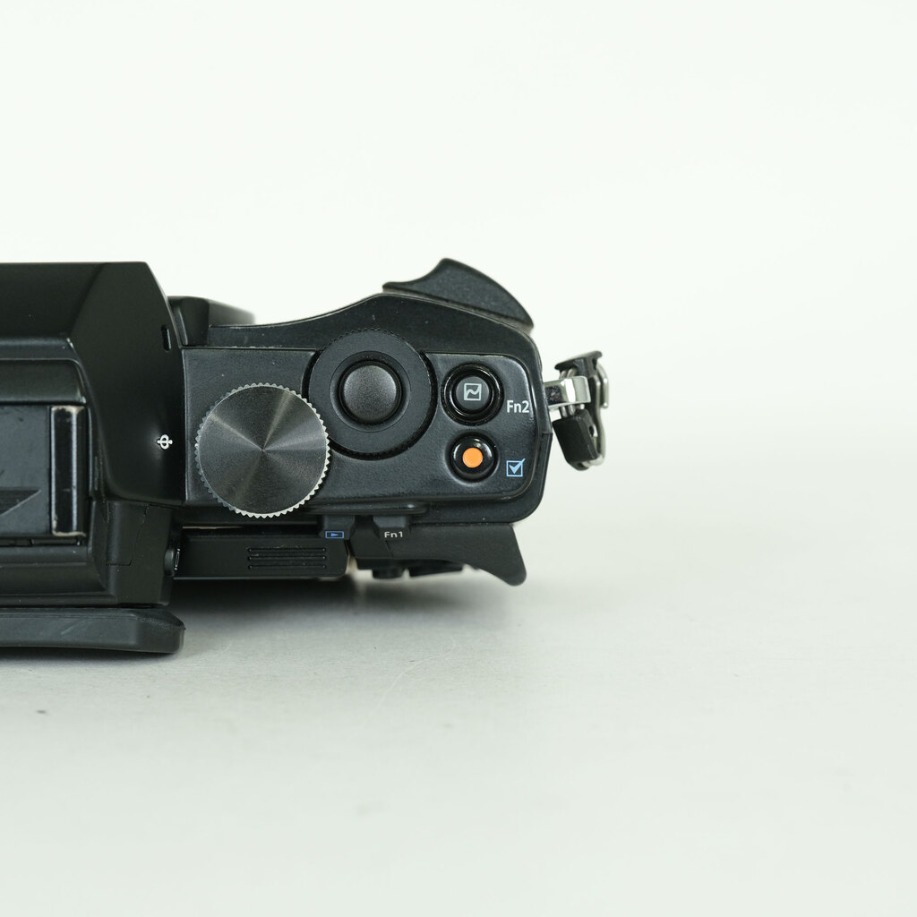 OLYMPUS OM-D E-M5 ボディ ブラック