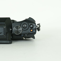 OLYMPUS OM-D E-M5 ボディ ブラック