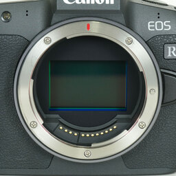Canon EOS R