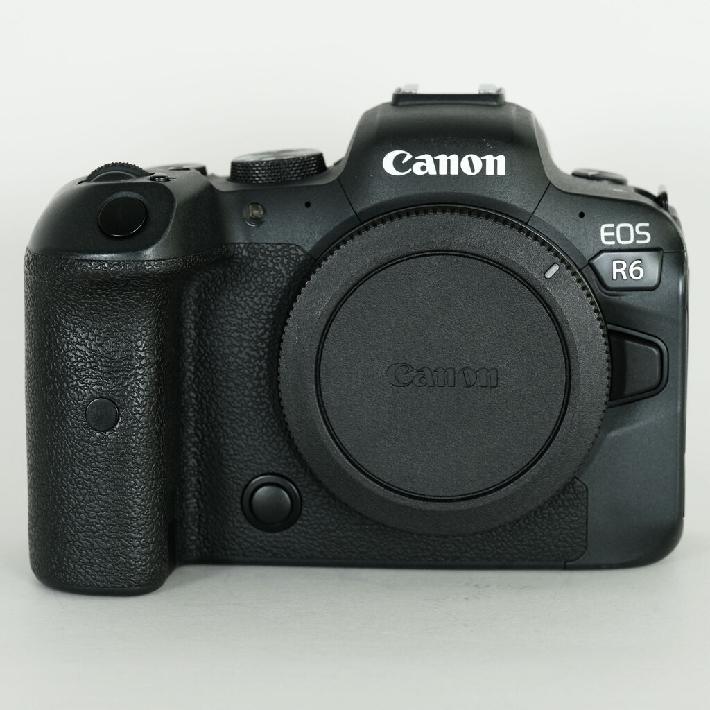 Canon EOS R6