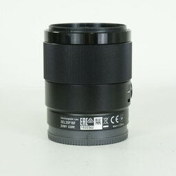 SONY FE 35mm F1.8 SEL35F18F SONY FE 35mm F1.8 SEL35F18F