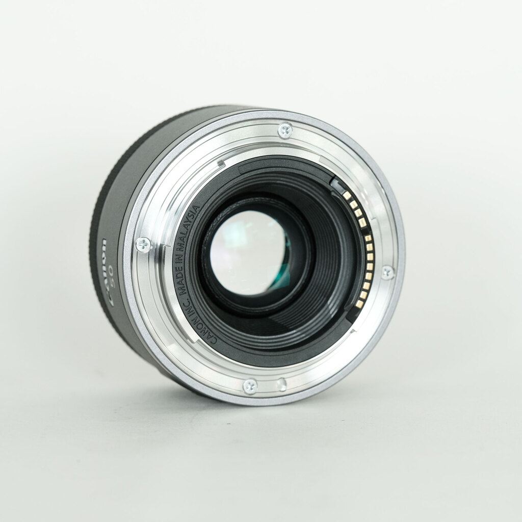 Canon RF50mm F1.8 STM