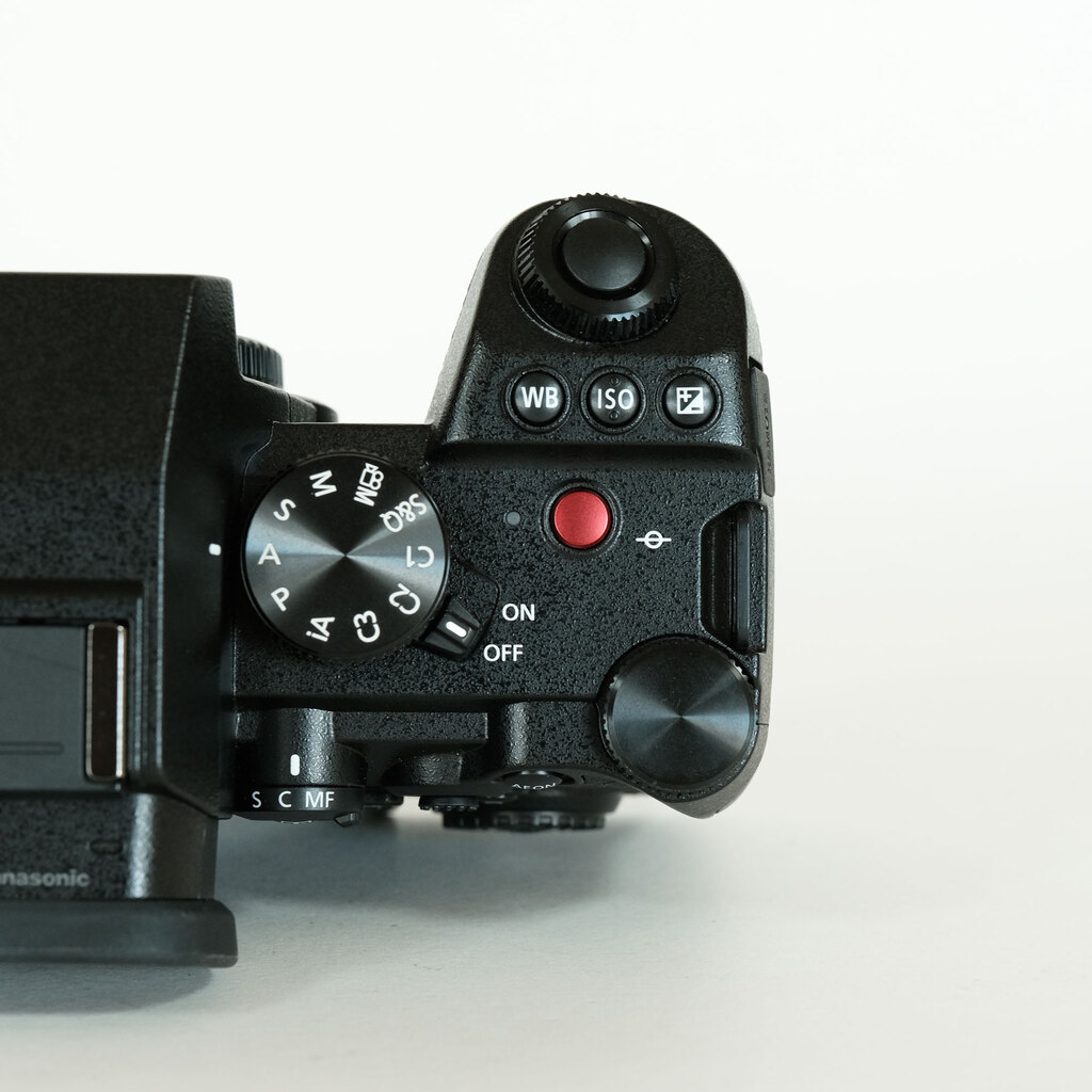 Panasonic LUMIX G9 PRO IIの出品 | ONE SCENE（ワンシーン）