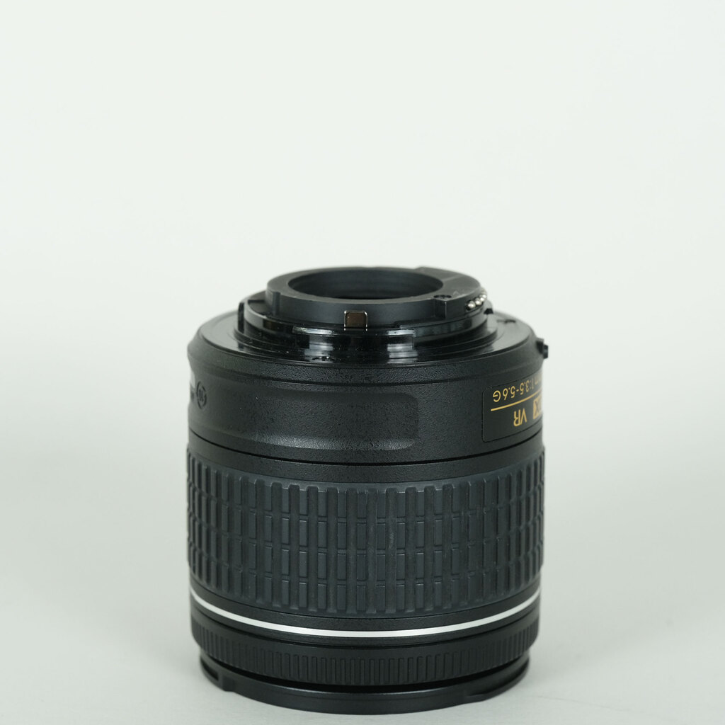 Nikon AF-P DX NIKKOR 18-55mm F3.5-5.6G VR