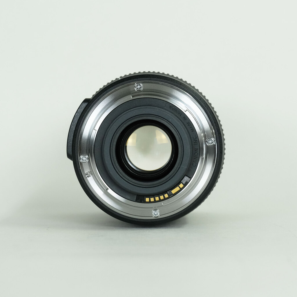 Canon EF-S18-135mm F3.5-5.6 IS