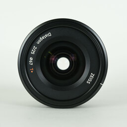 Carl Zeiss Batis 2/25 [ソニーE用]