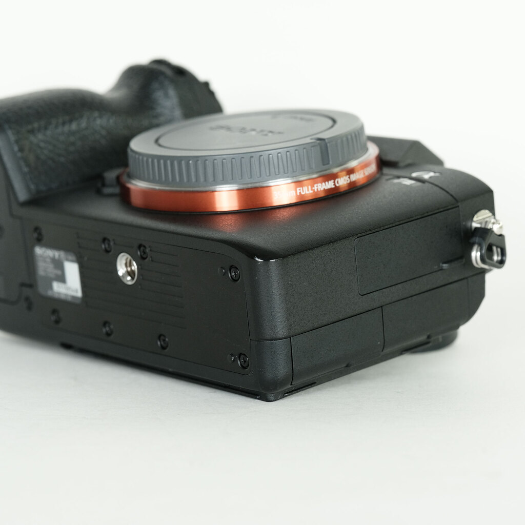 SONY α7 III(ILCE-7M3) SONY α7 III(ILCE-7M3)