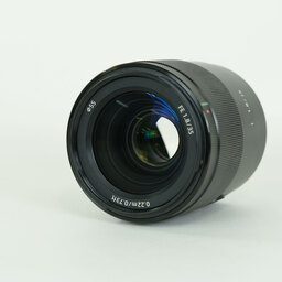 SONY FE 35mm F1.8 SEL35F18F SONY FE 35mm F1.8 SEL35F18F