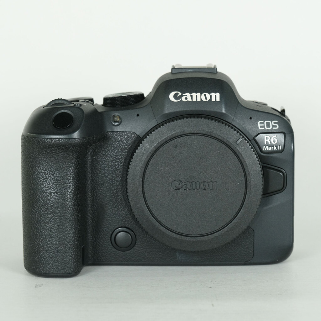 EOS R6 Mark II ボディ 中古価格比較 - 価格.com