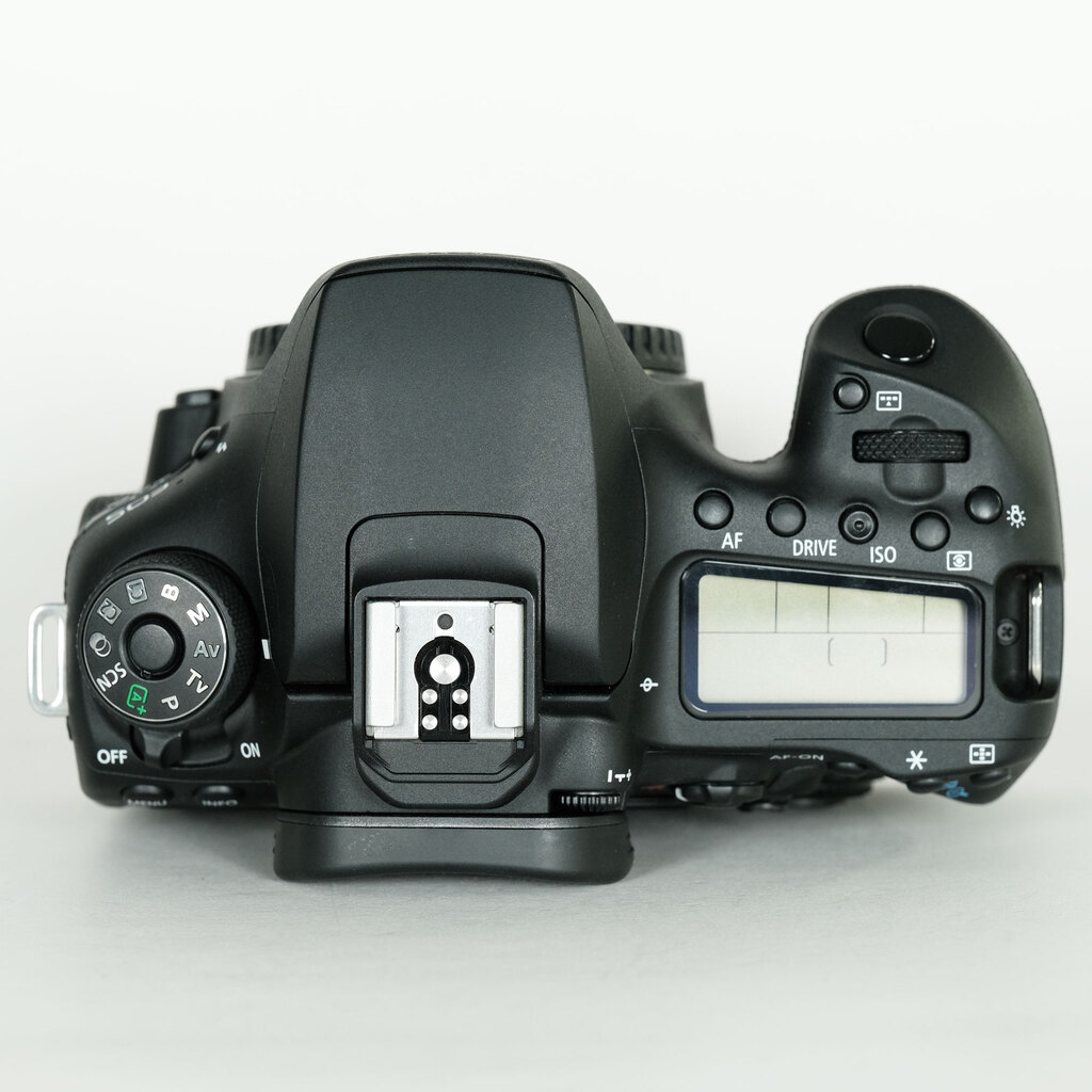 Canon EOS 90D
