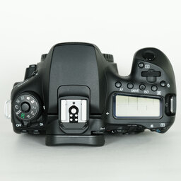 Canon EOS 90D