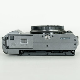 OLYMPUS PEN E-PL10