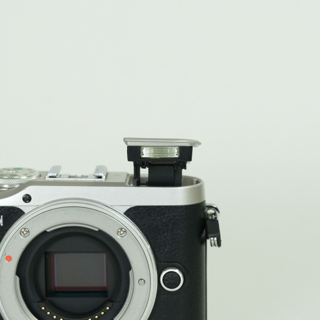 OLYMPUS PEN E-PL9 OLYMPUS PEN E-PL9