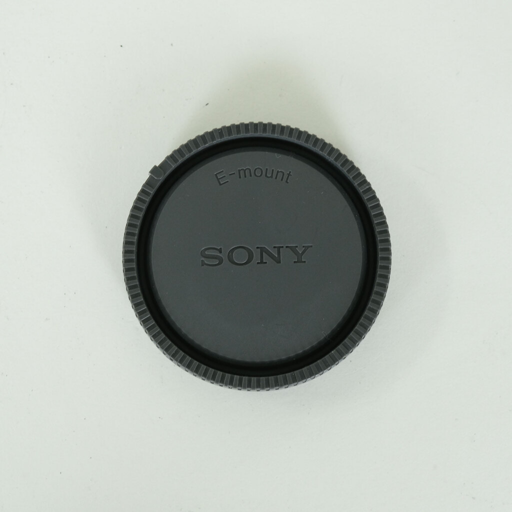 SONY E 18-135mm F3.5-5.6 OSS SEL18135 SONY E 18-135mm F3.5-5.6 OSS SEL18135
