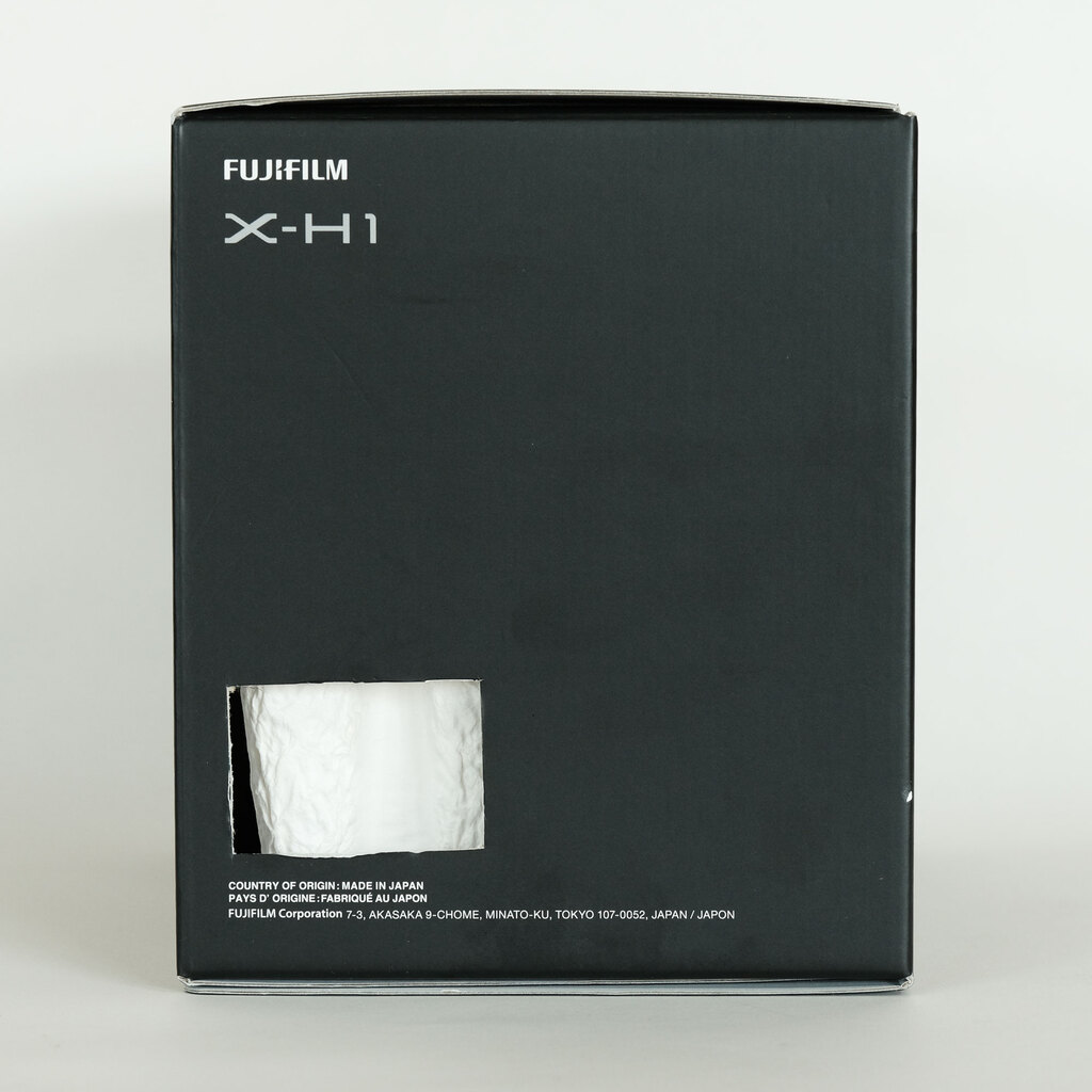 FUJIFILM X-H1