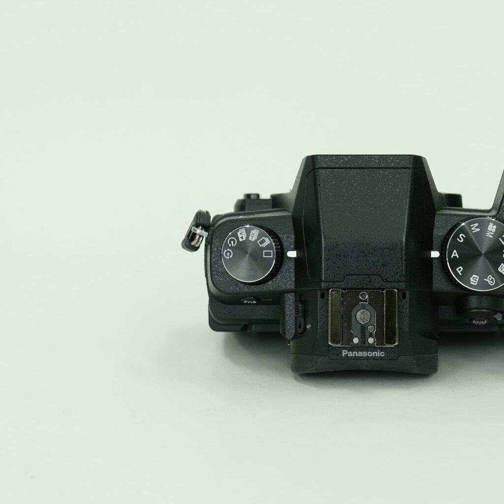 Panasonic LUMIX DMC-G8