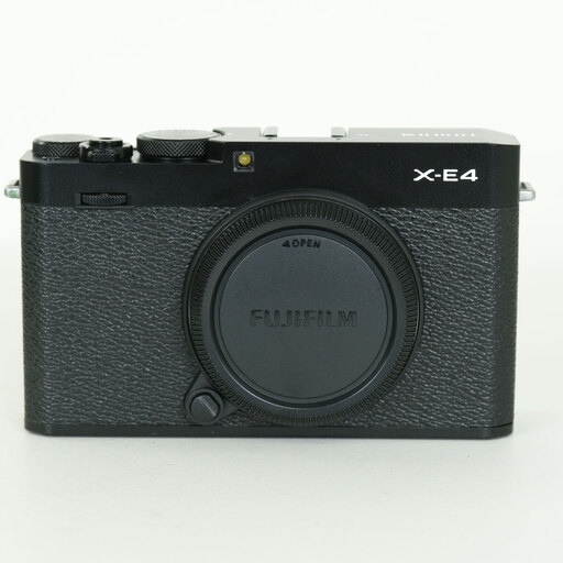 FUJIFILM X-E4