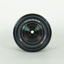 SONY E 18-135mm F3.5-5.6 OSS SEL18135