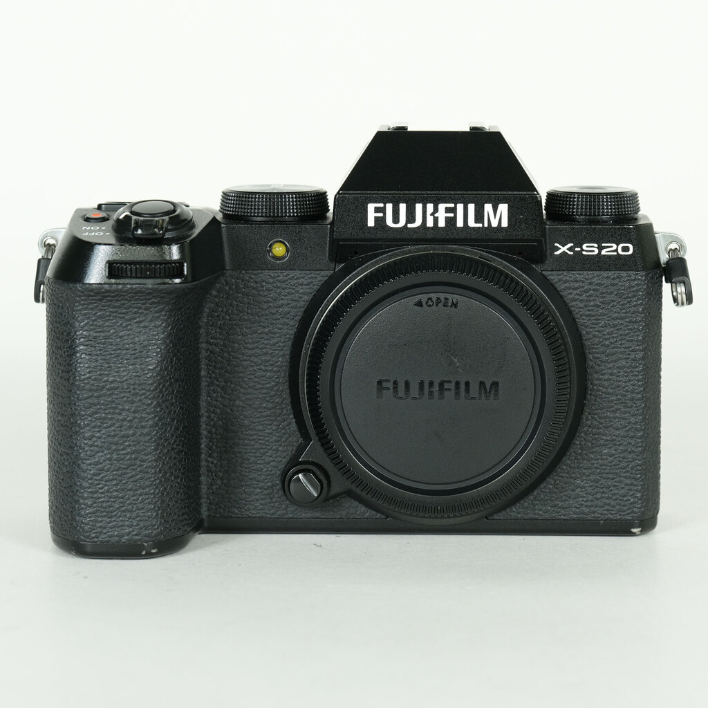 【最終値下げ】FUJIFILM X-S20 ボディ【美品】 FUJIFILM X-S20 ボディ 中古価格比較 - 価格.com