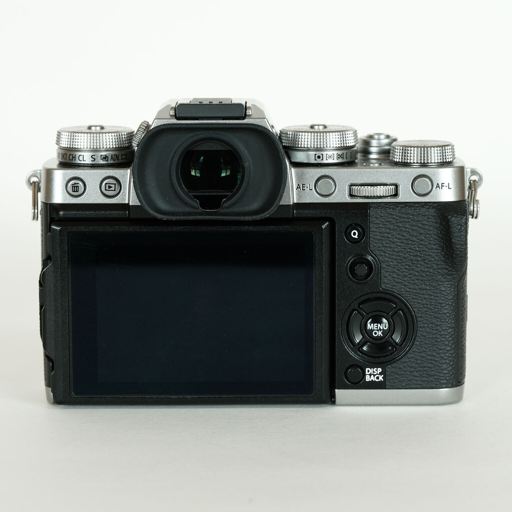 FUJIFILM X-T3の出品 | ONE SCENE（ワンシーン）